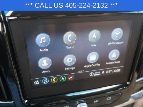 Used 2023 Chevrolet Traverse Premier FWD image 39