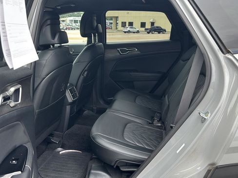 Used 2023 Kia Sportage X-Line AWD/4WD image 8