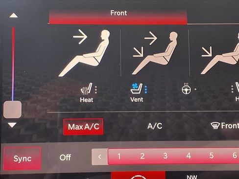 Used 2024 Dodge Durango GT image 19