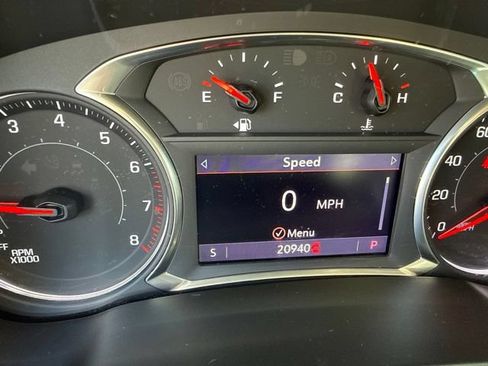 Used 2020 Chevrolet Blazer LT w/ Sound & Technology Package AWD/4WD image 23