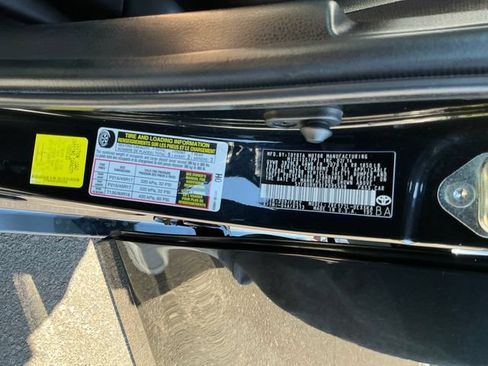 Used 2014 Toyota Corolla S w/ Driver Convenience Package FWD image 30