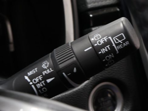 Used 2021 Honda CR-V EX-L image 17