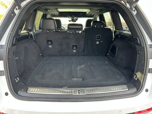 Used 2022 Jeep Grand Cherokee Overland image 27