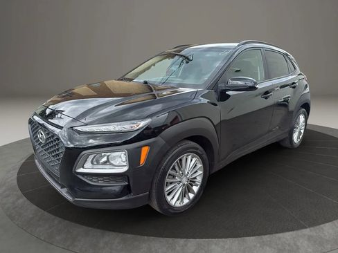Used 2021 Hyundai Kona SEL image 1