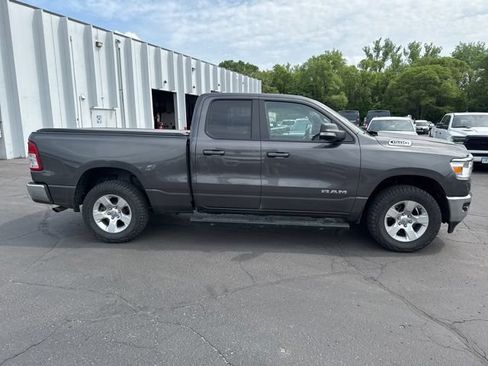 Used 2022 RAM 1500 Big Horn AWD/4WD image 12
