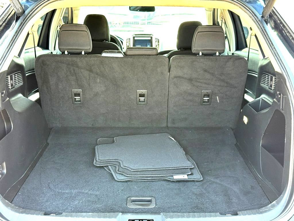 Used 2022 Ford Edge SEL w/ Convenience Package AWD/4WD image 10