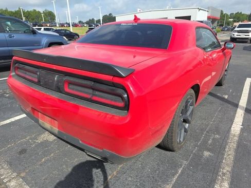 Used 2021 Dodge Challenger GT w/ Plus Package RWD image 4