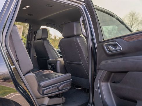 Used 2021 Chevrolet Tahoe LT image 16