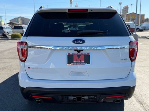 Used 2017 Ford Explorer 4WD image 4
