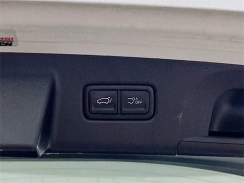 Used 2023 Kia Telluride EX w/ EX Captain's Chair Package image 27