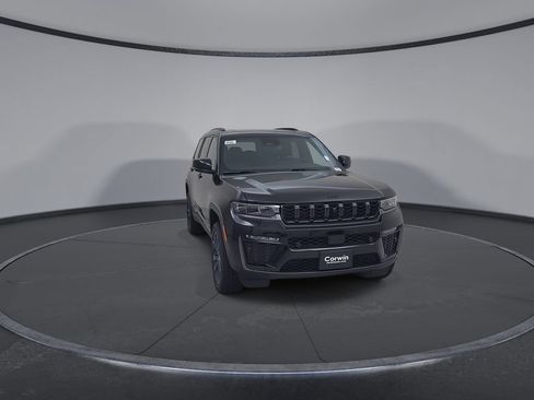 New 2026 Jeep Grand Cherokee L Limited AWD/4WD image 4
