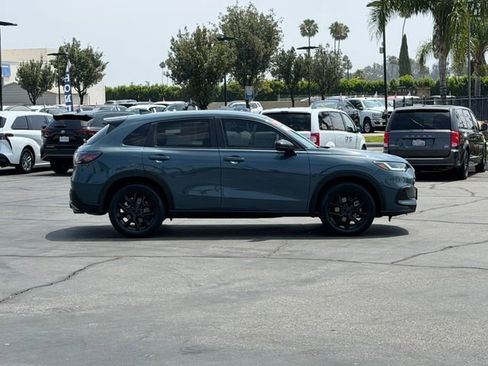 Used 2024 Honda HR-V Sport image 4