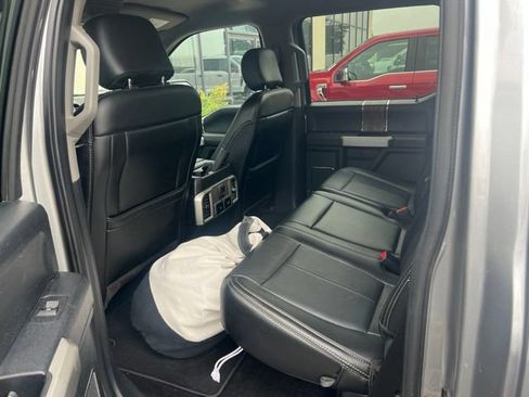Used 2020 Ford F150 Lariat w/ Equipment Group 502A Luxury AWD/4WD image 14