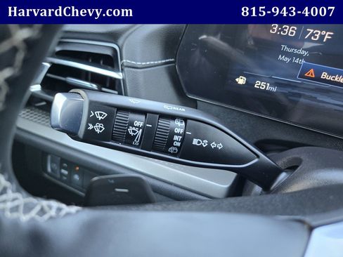 Used 2025 Chevrolet Traverse LT w/ Midnight/Sport Edition FWD image 21