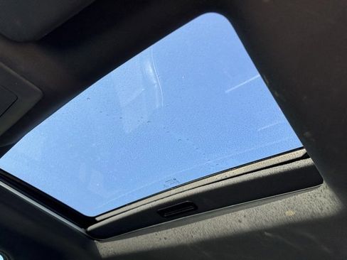 Used 2017 RAM 1500 Limited image 23