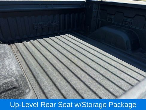Used 2024 Chevrolet Silverado 1500 High Country w/ Technology Package AWD/4WD image 9