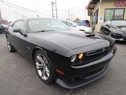 Used 2021 Dodge Challenger R/T image 1