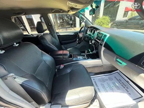 Used 2005 Toyota 4Runner Sport AWD/4WD image 14