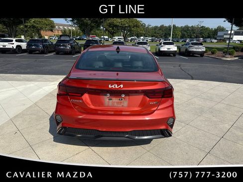 Used 2022 Kia Forte GT-Line w/ GT-Line Premium Package FWD image 8