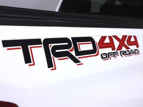 Used 2017 Toyota Tundra SR5 w/ TRD Off Road Package AWD/4WD image 36