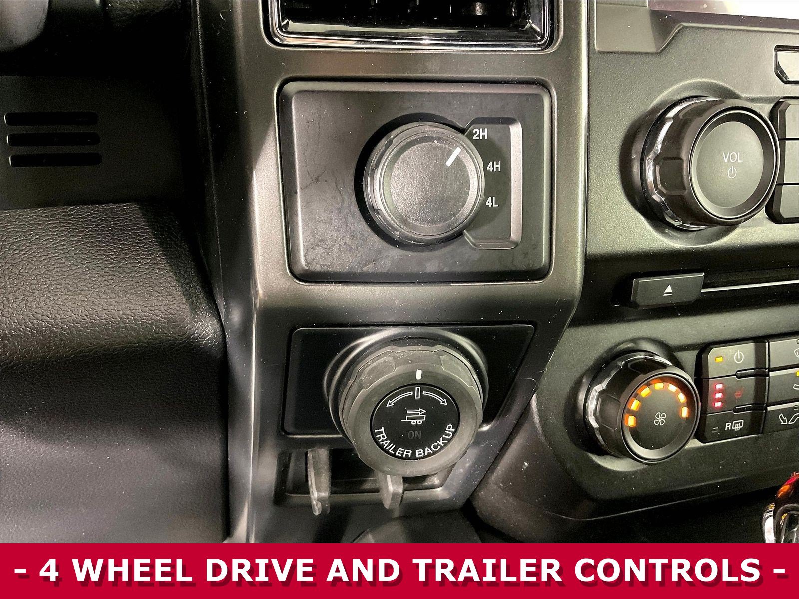 Used 2018 Ford F150 XLT w/ Equipment Group 302A Luxury AWD/4WD image 39
