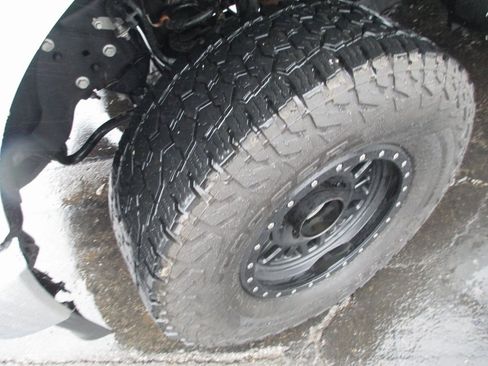 Used 2024 Ford F350 XL w/ FX4 Off-Road Package image 13