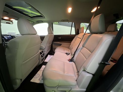 Used 2021 Honda Pilot Special Edition image 27
