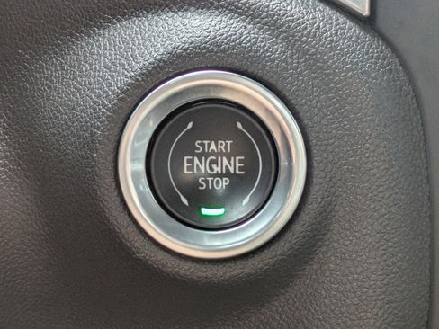 Used 2022 Chevrolet Silverado 1500 RST w/ Safety Package image 32