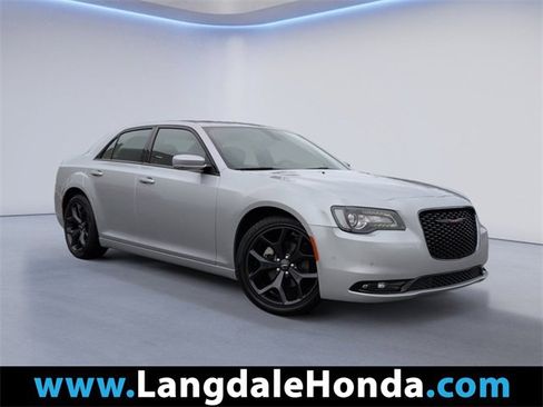 Used 2023 Chrysler 300 S w/ Comfort Group image 1
