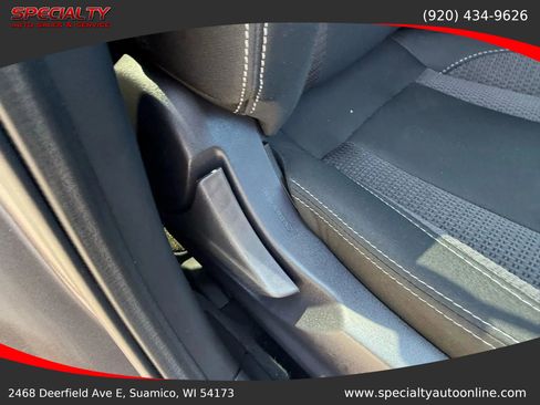 Used 2022 Subaru Outback Premium image 33