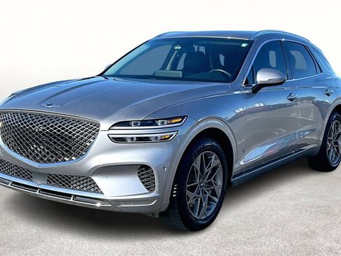 Used 2023 Genesis GV70 2.5T w/ Advanced Package image 16