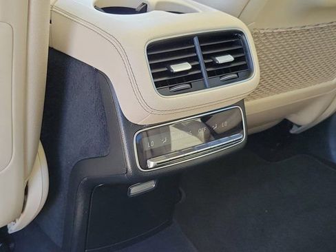 Used 2021 Mercedes-Benz GLS 450 4MATIC w/ Acoustic Comfort Package image 13