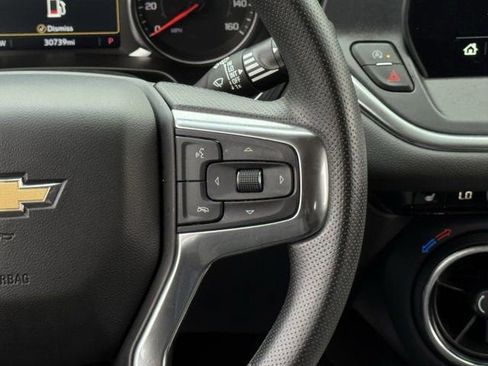 Used 2025 Chevrolet Blazer LT FWD image 19