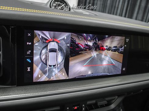 Used 2025 Porsche Cayenne GTS image 16