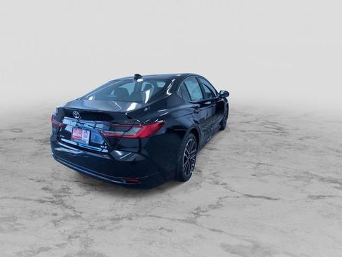 New 2026 Toyota Camry XLE image 9