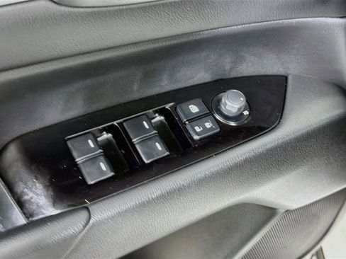 Used 2025 MAZDA CX-5 AWD 2.5 S w/ Select Package image 15