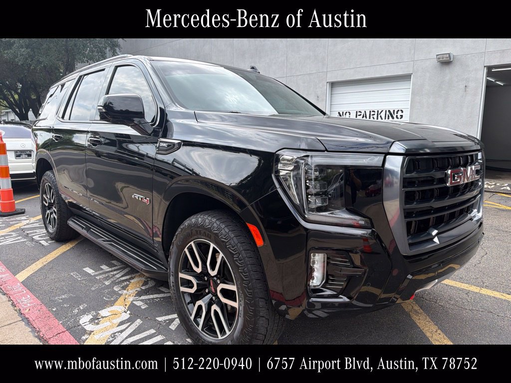 Used 2024 GMC Yukon AT4 w/ Technology Package AWD/4WD image 1