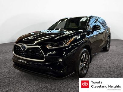 Used 2021 Toyota Highlander XLE