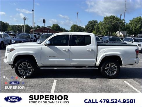 Used 2019 Toyota Tacoma Limited AWD/4WD image 9