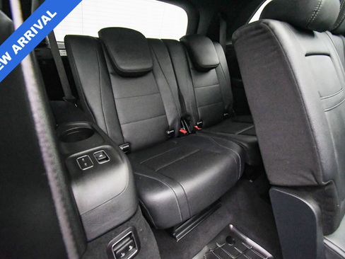 Used 2024 Mercedes-Benz GLS 450 4MATIC image 53