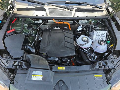 Certified 2021 Audi Q5 e Premium AWD/4WD image 34