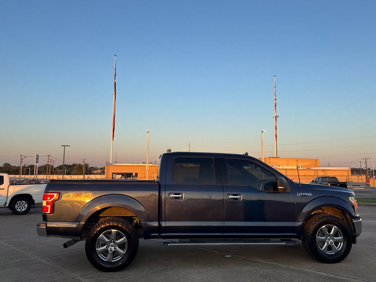 Used 2019 Ford F150 XLT w/ Equipment Group 302A Luxury AWD/4WD image 29