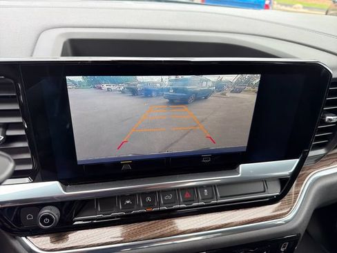 Certified 2023 Chevrolet Silverado 1500 LT AWD/4WD image 19
