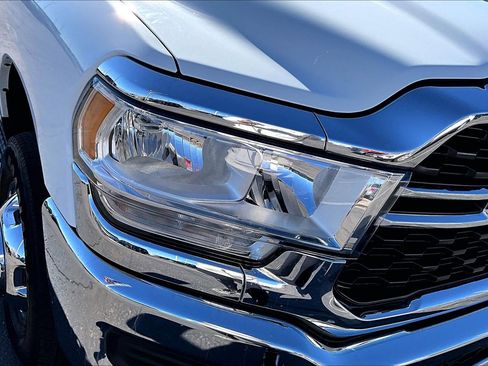 Used 2024 RAM 3500 Tradesman w/ Towing Technology Group image 33