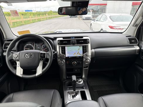 Used 2023 Toyota 4Runner TRD Sport w/ Technology Package AWD/4WD image 11