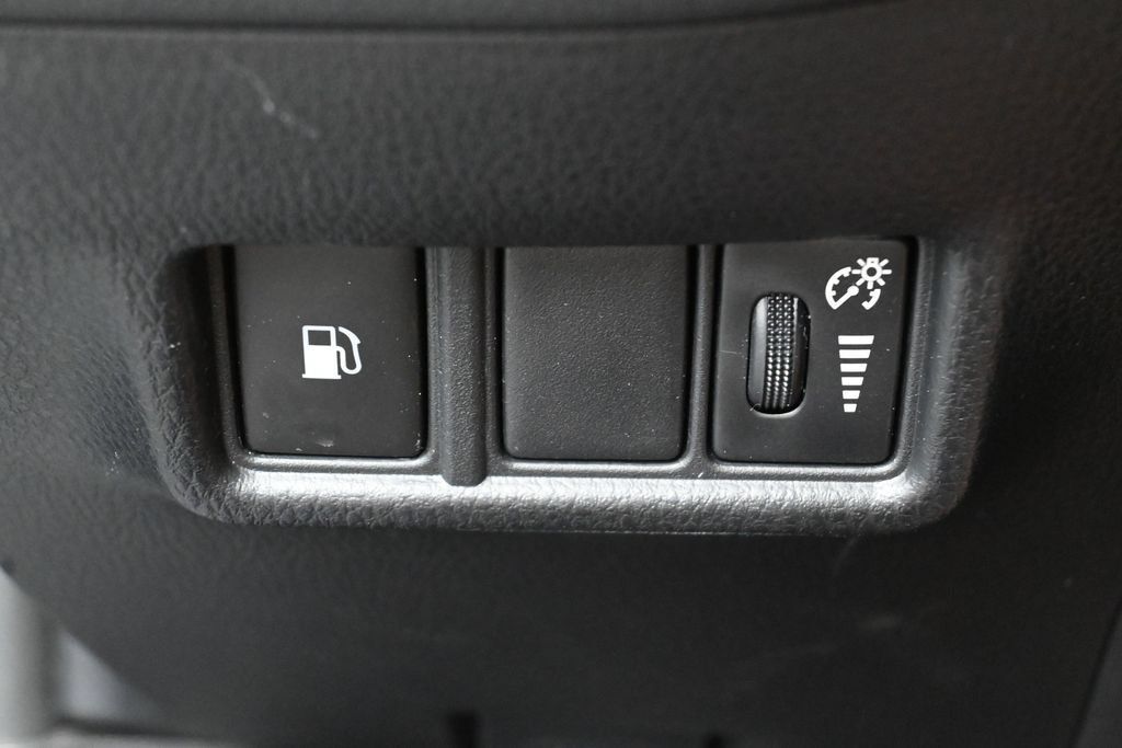 Certified 2021 Toyota C-HR Limited FWD image 16