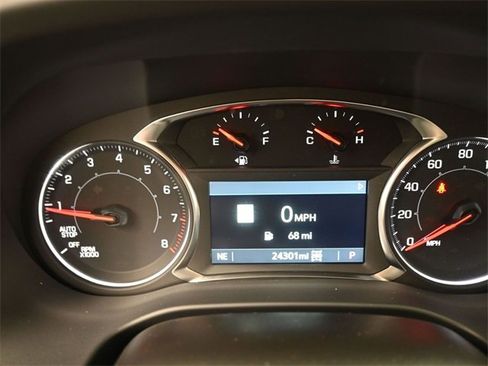 Used 2023 GMC Acadia AT4 w/ Trailering Package image 9