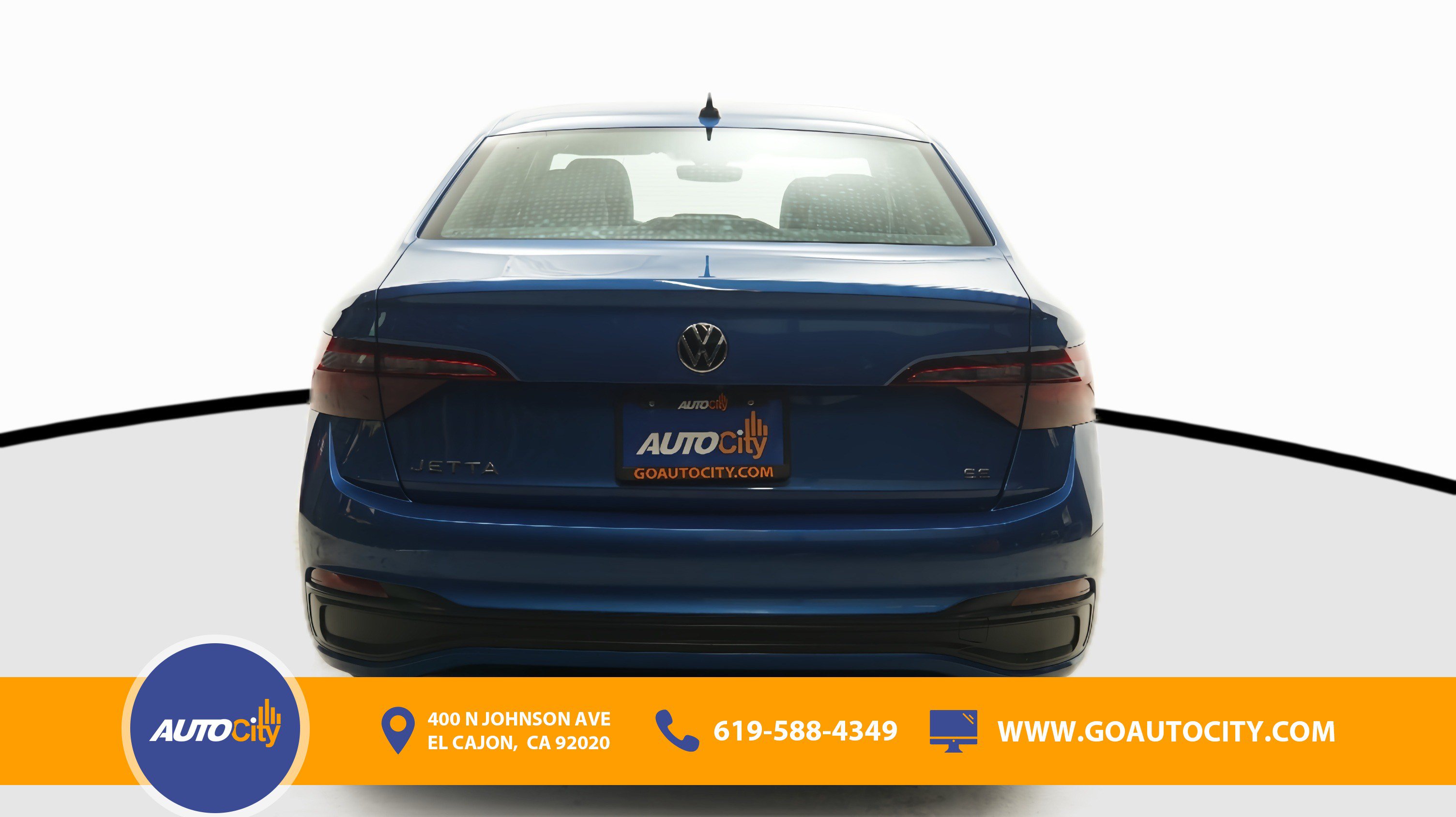 Used 2024 Volkswagen Jetta SE FWD image 12