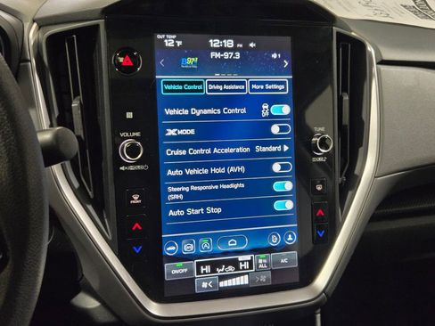 Used 2024 Subaru Crosstrek 2.0i Premium image 2