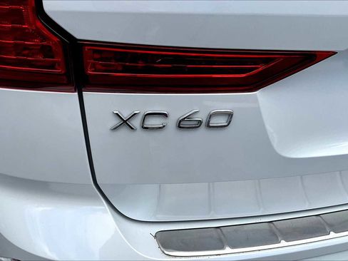 Certified 2023 Volvo XC60 B5 Plus w/ Protection Package Premier image 30